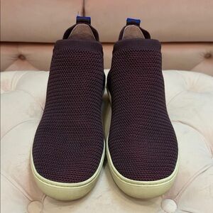 Rothy's slip on Chelsea sneakers - Burgundy